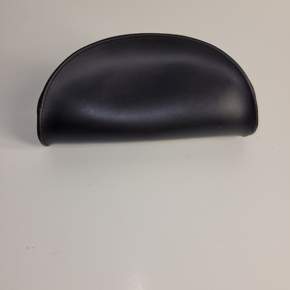 BEBE semi hard flip top sunglasses case - Picture 4 of 6